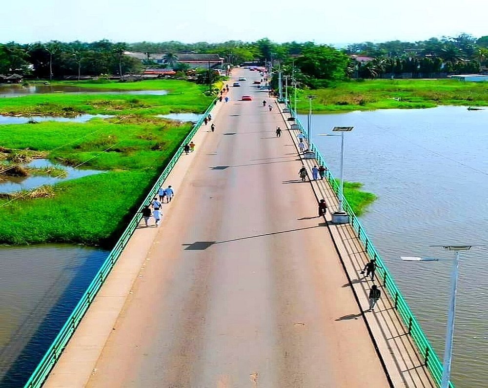 Pont de La Victoire de Grand-Bassam