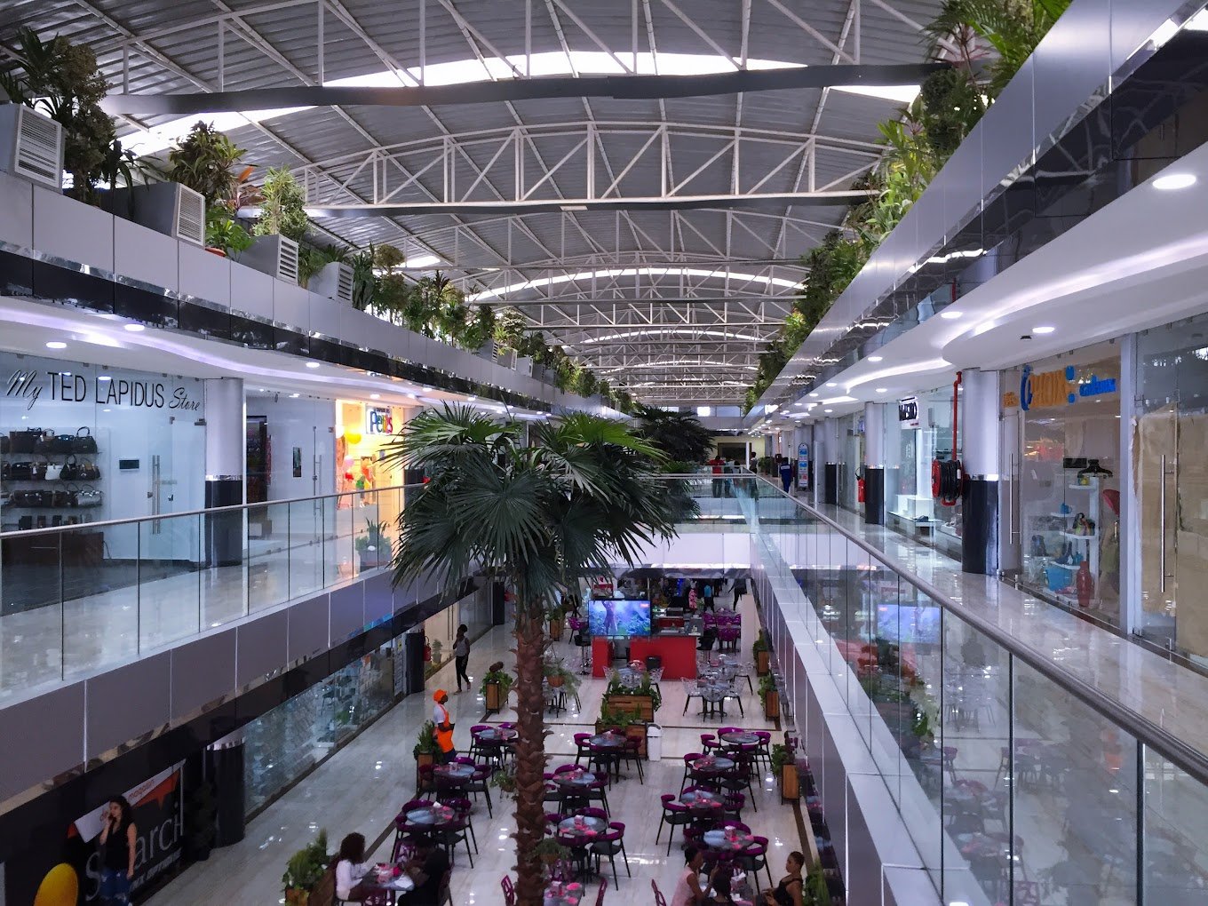 ABIDJAN MALL - Image 2