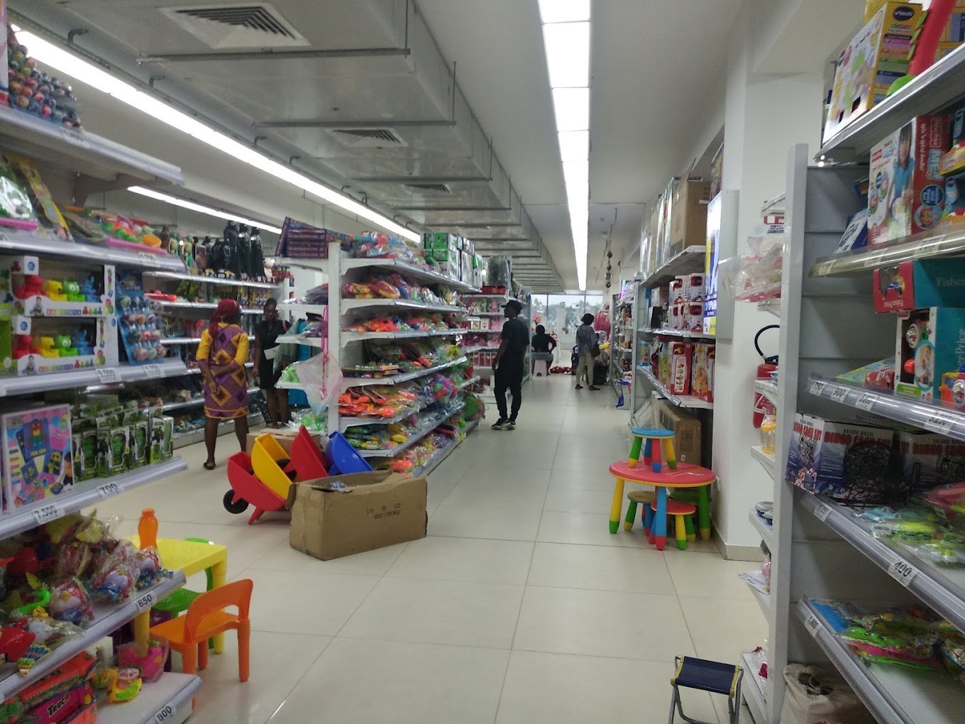 CHIC SHOP RIVIERA - Image 3