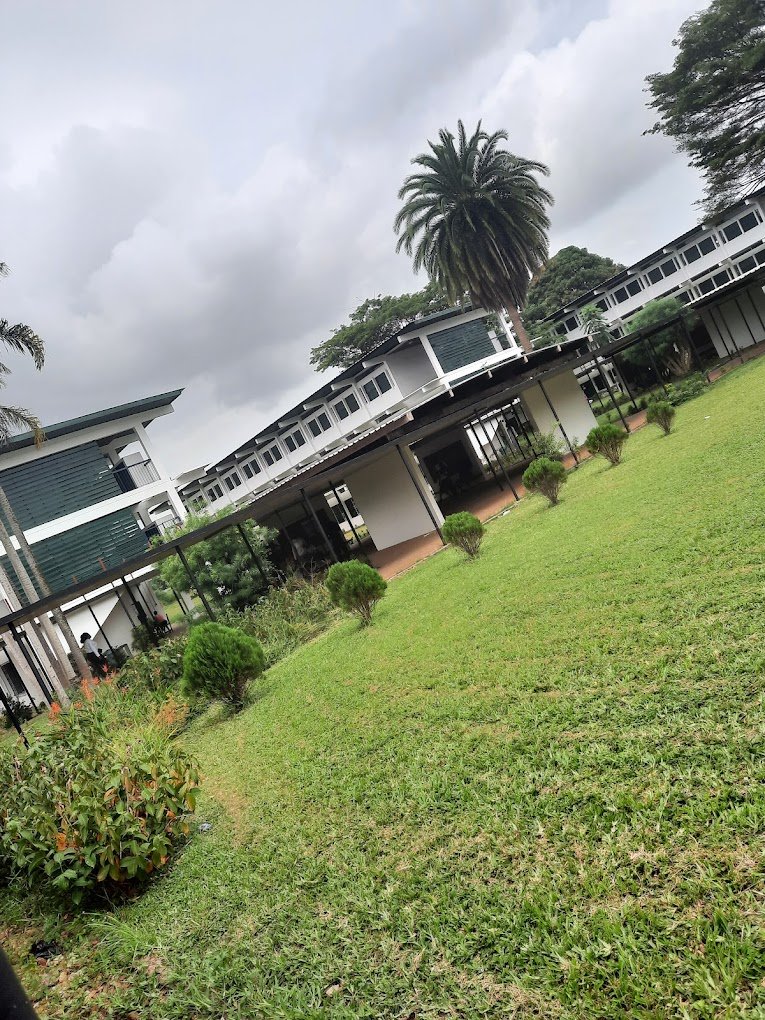 LYCEE SAINTE MARIE DE COCODY - Image 2