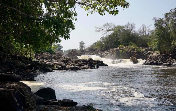 LES CHUTES DE LA NAWA